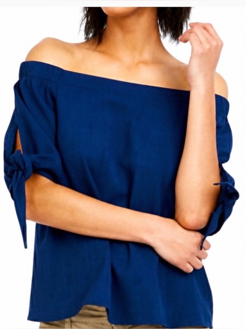 Off-the-Shoulder Tie-Sleeve Blouse in Navy